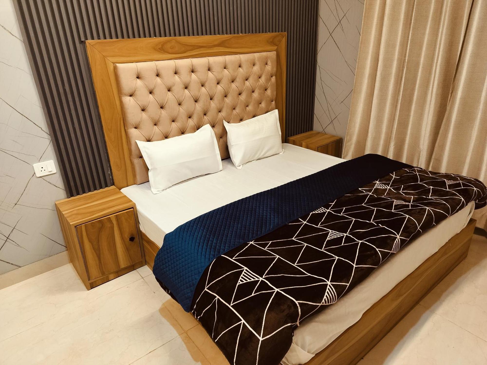 Madan Kunj B & B Mall Road Shimla Eksteriør billede